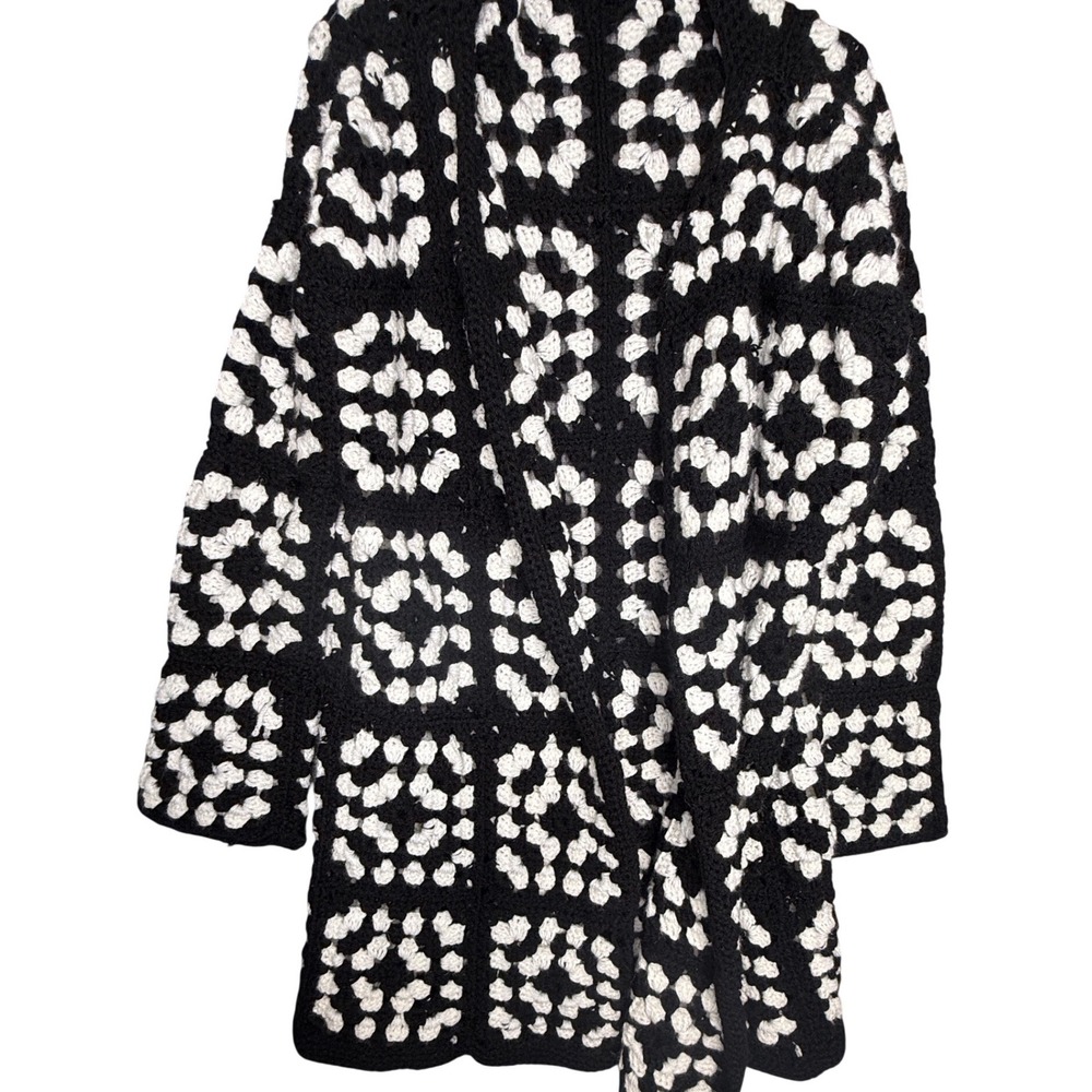 Vtg 70s Womens Black White Granny Square Crochet Open Front Cardigan L Handmade